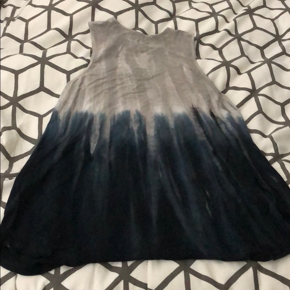 Tank - Picture 2 of 2